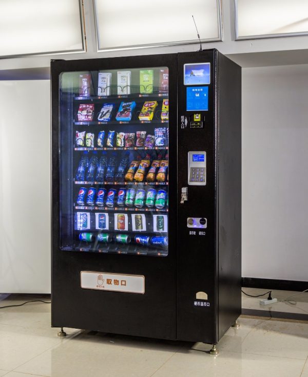 Automatic snack and drink combo vending machine (2)